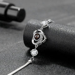 B8 | Heart Shape Bracelet with Picture Inside