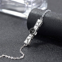 B13 | One-line Shape Personalized Circle Photo Bracelet