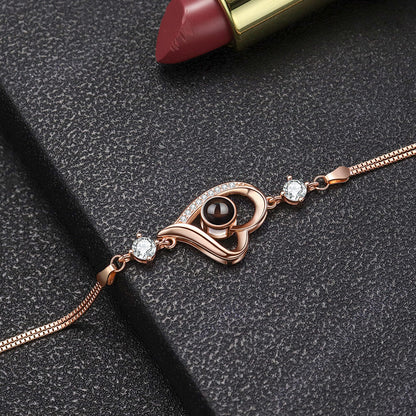 B489 | Bracelet Picture Inside