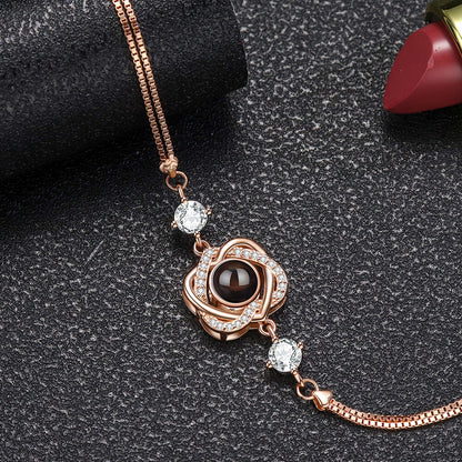 B410 | Bracelet with Picture in It