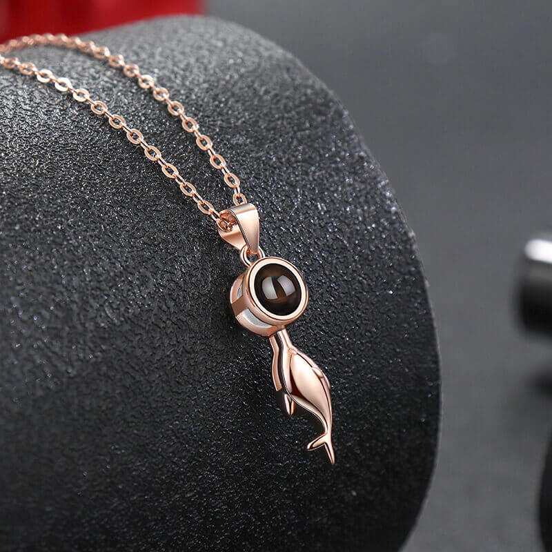 N34 | Little Dolphin Shape Photo Necklace